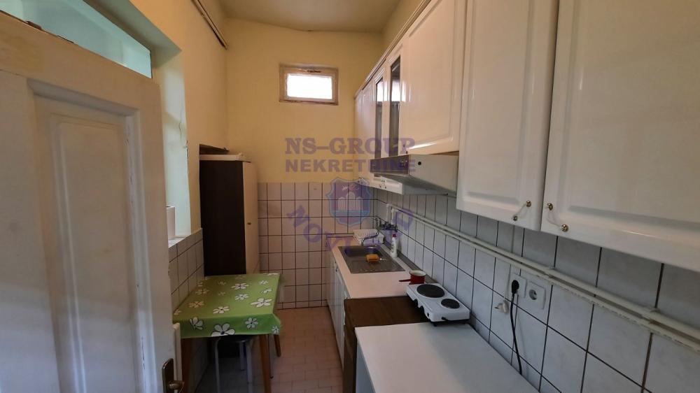 Slika 2 -  Kuća za izdavanje, 100m2, 1.000€