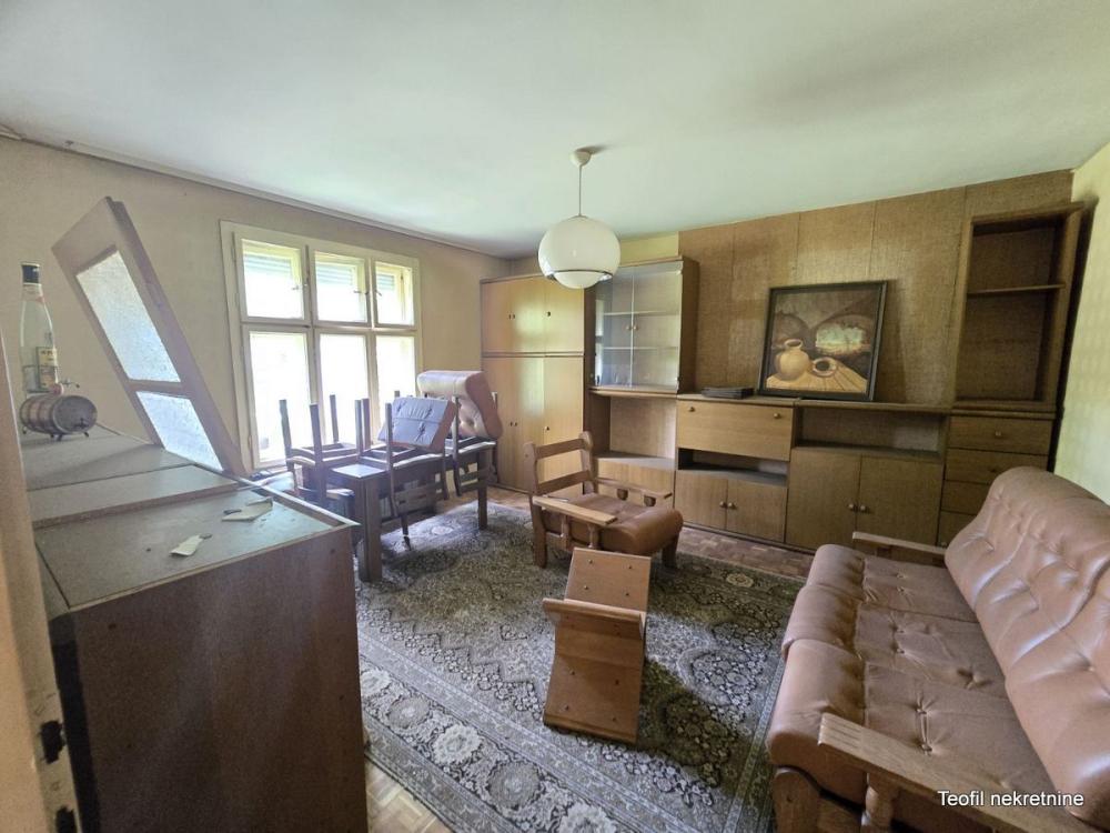 Slika 6 - Bore Radojevića,  Kuća na prodaju, 230m2, 210.000€