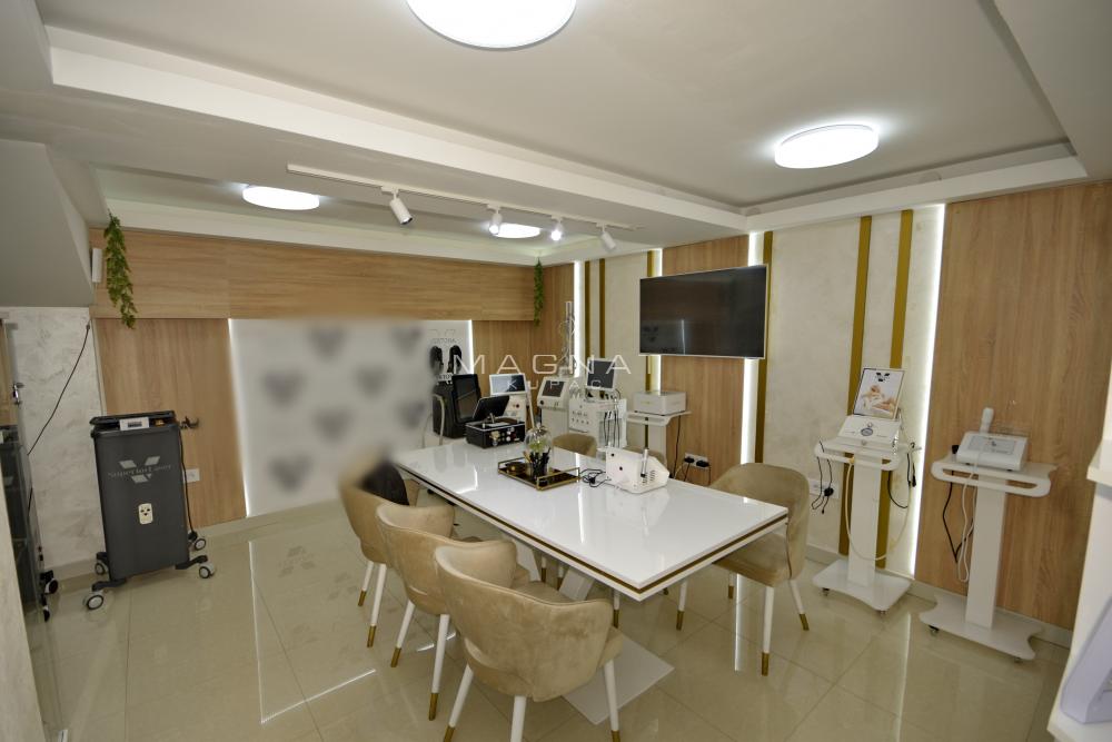 Slika 1 - Sazonova,  Lokal na prodaju, 57m2, 145.000€