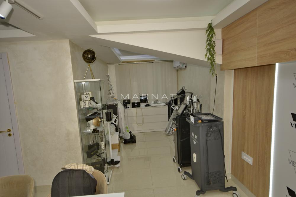 Slika 11 - Sazonova,  Lokal na prodaju, 57m2, 145.000€