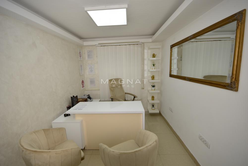 Slika 5 - Sazonova,  Lokal na prodaju, 57m2, 145.000€