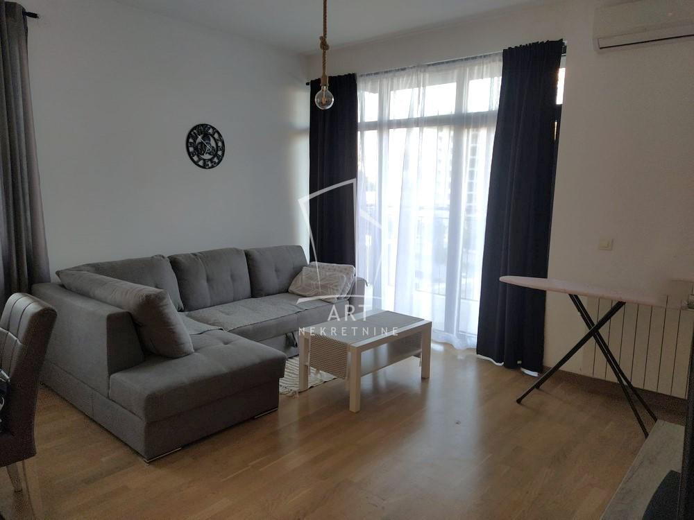 Glavna slika -Hercegovačka, Dvosoban stan za izdavanje, 69m2, 1.200€
