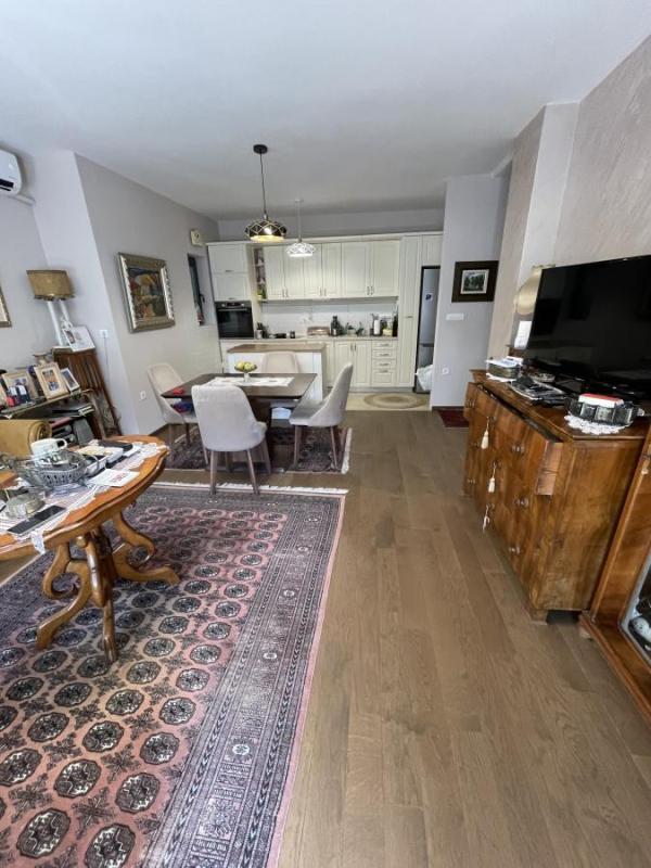 Slika 1 - Četvorosoban stan na prodaju, 90m2, 260.000€