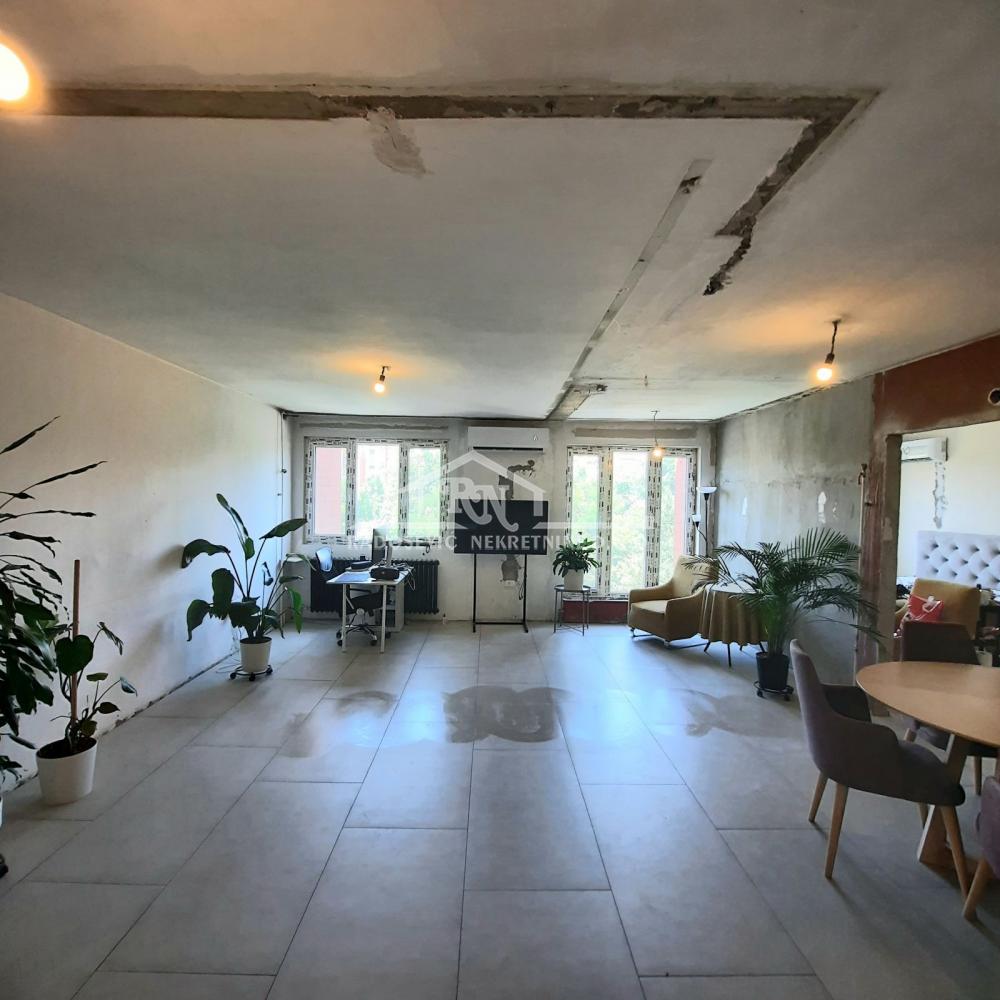 Slika 10 - Bulevar oslobođenja, Trosoban stan na prodaju, 84m2, 197.000€