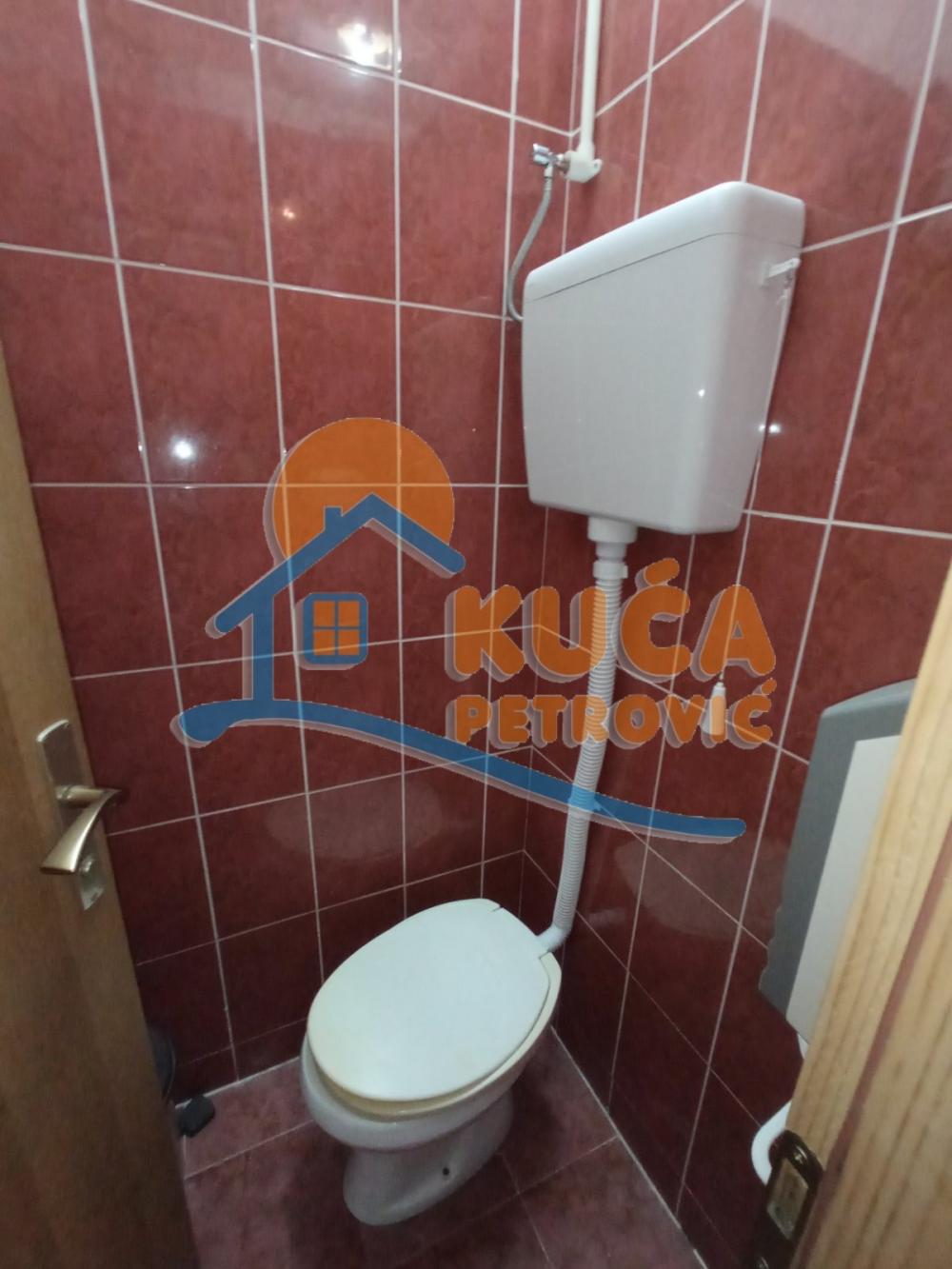 Slika 5 - Pasi poljana,  Lokal za izdavanje, 163m2, 1.500€