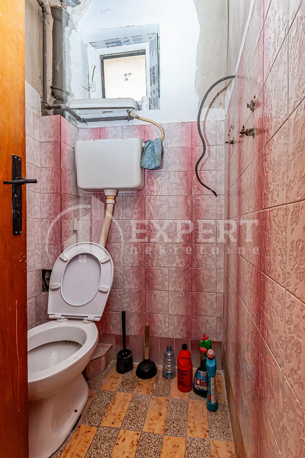 Slika 7 - Knjaževačka,  Lokal na prodaju, 80m2, 100.000€