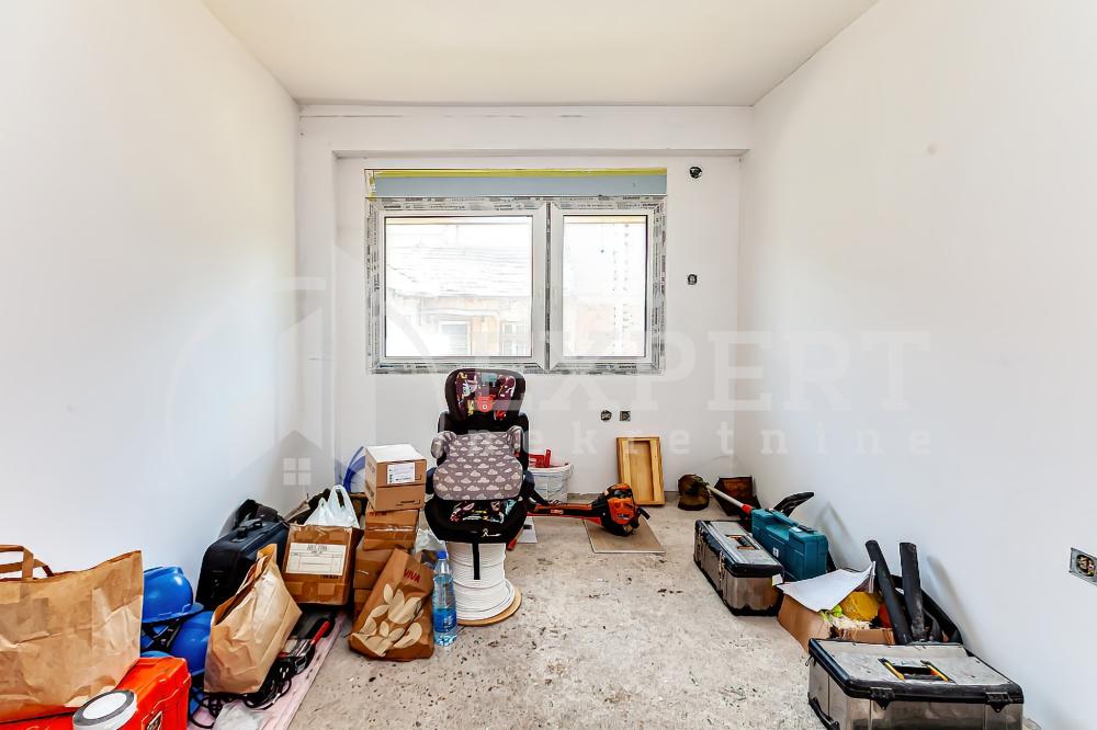 Slika 6 - Knjaževačka,  Lokal na prodaju, 80m2, 100.000€