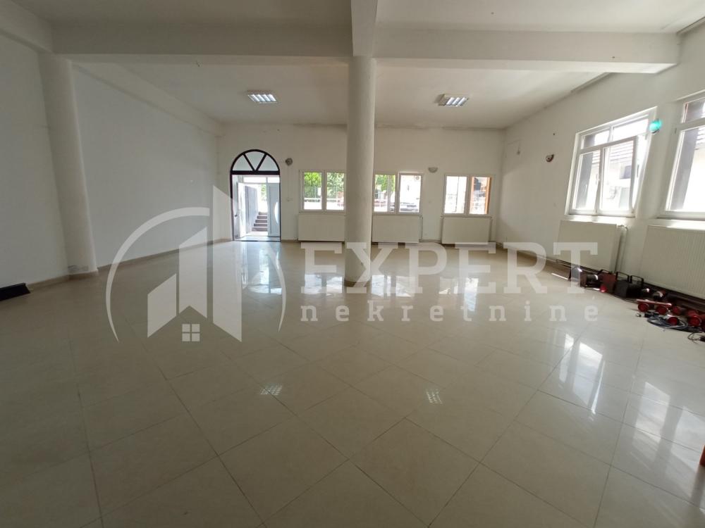 Slika 9 - Pasi poljana,  Lokal za izdavanje, 163m2, 1.500€
