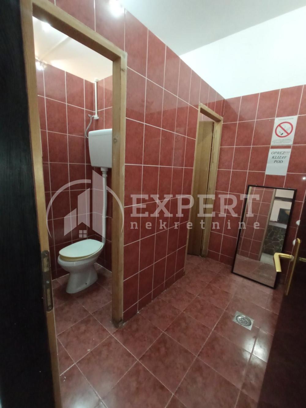 Slika 3 - Pasi poljana,  Lokal za izdavanje, 163m2, 1.500€