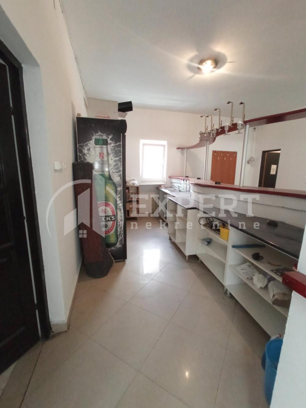 Slika 10 - Pasi poljana,  Lokal za izdavanje, 163m2, 1.500€