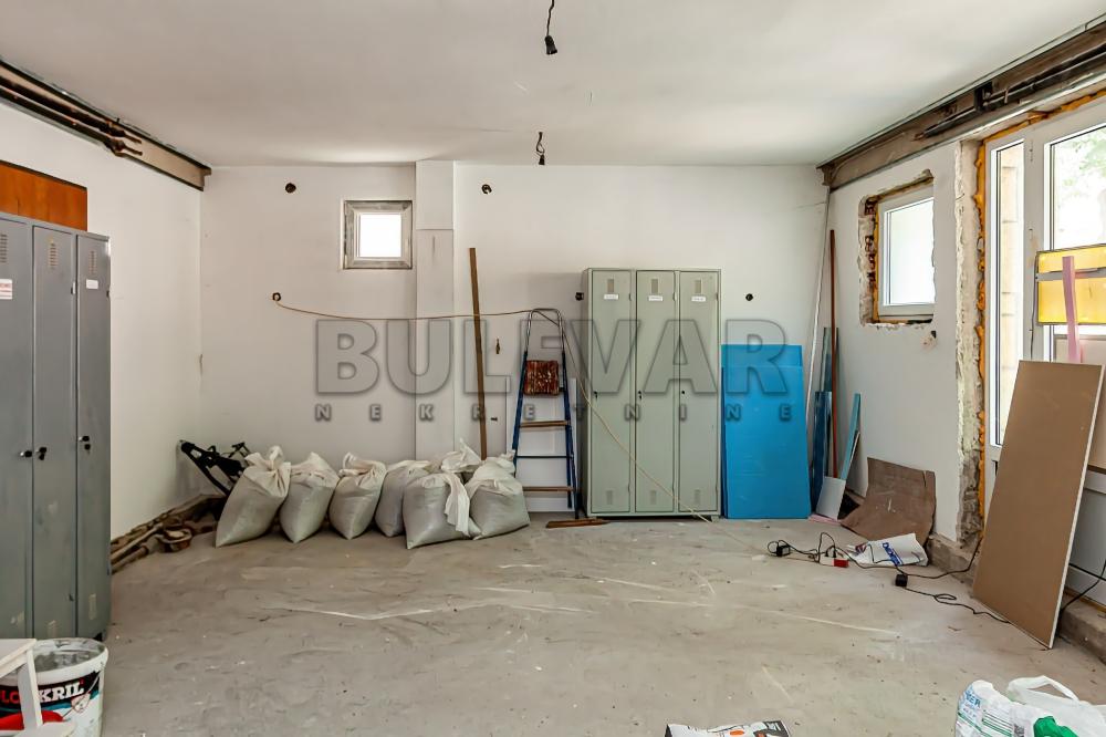 Slika 4 - Knjaževačka,  Lokal na prodaju, 80m2, 100.000€