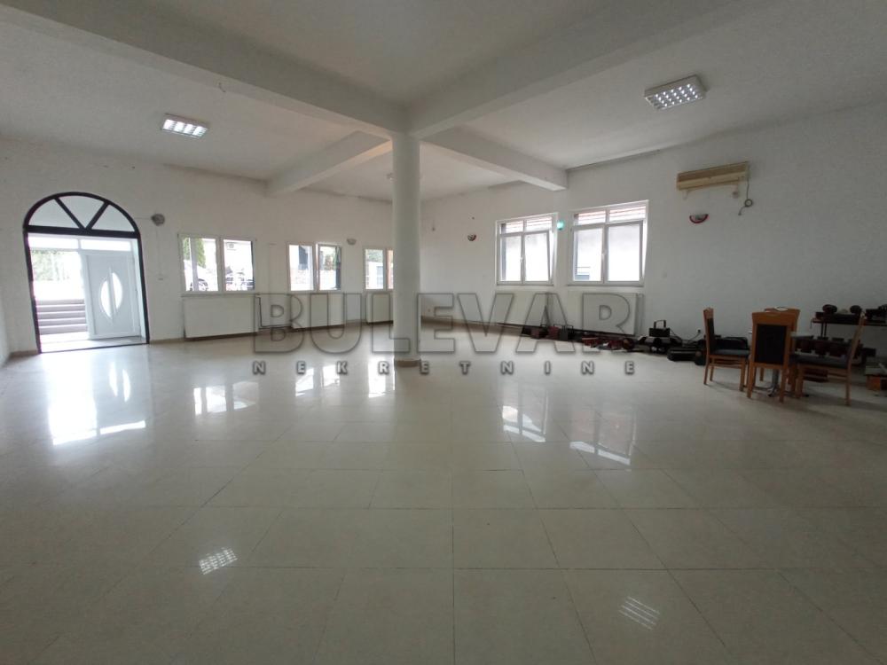 Slika 2 - Pasi poljana,  Lokal za izdavanje, 163m2, 1.500€