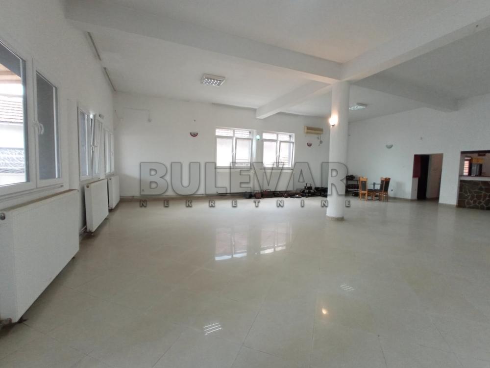 Slika 1 - Pasi poljana,  Lokal za izdavanje, 163m2, 1.500€