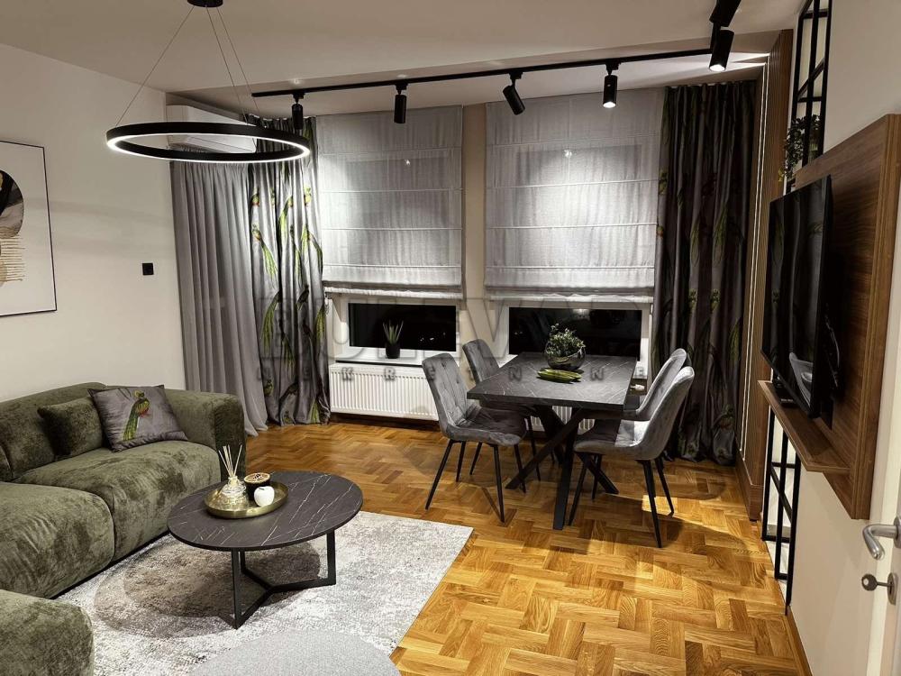 Slika 2 - Maksima Gorkog, Trosoban stan za izdavanje, 80m2, 950€