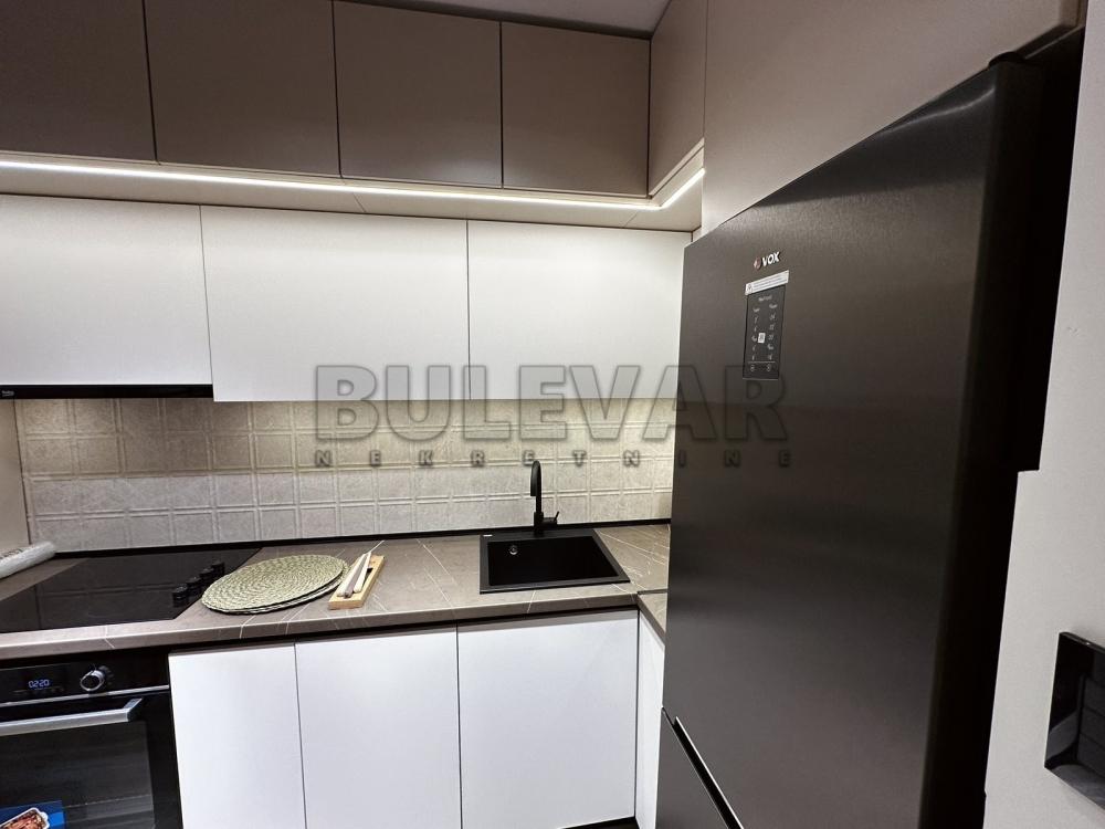 Slika 5 - Maksima Gorkog, Trosoban stan za izdavanje, 80m2, 950€