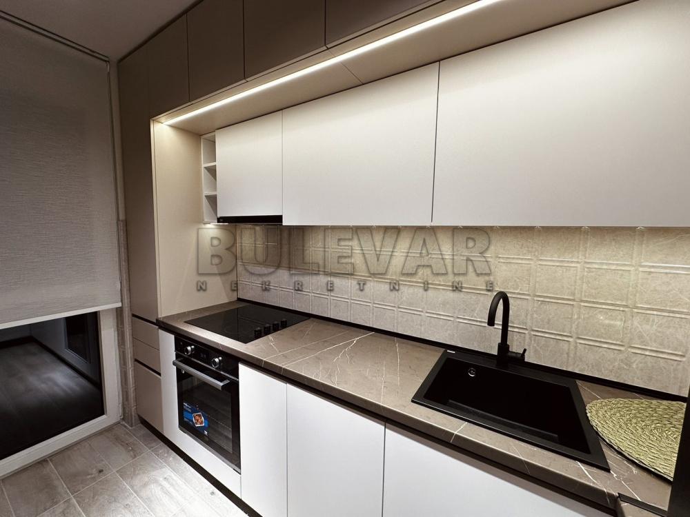 Slika 4 - Maksima Gorkog, Trosoban stan za izdavanje, 80m2, 950€