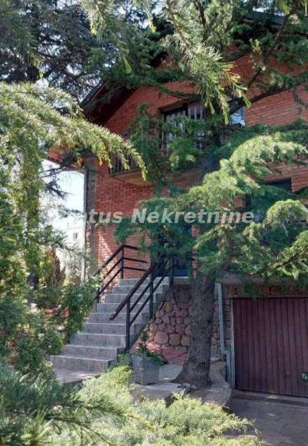 Slika 1 -  Kuća na prodaju, 190m2, 365.000€