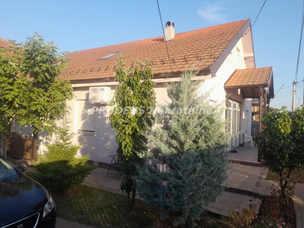 Glavna slika - Kuća na prodaju, 243m2, 350.000€