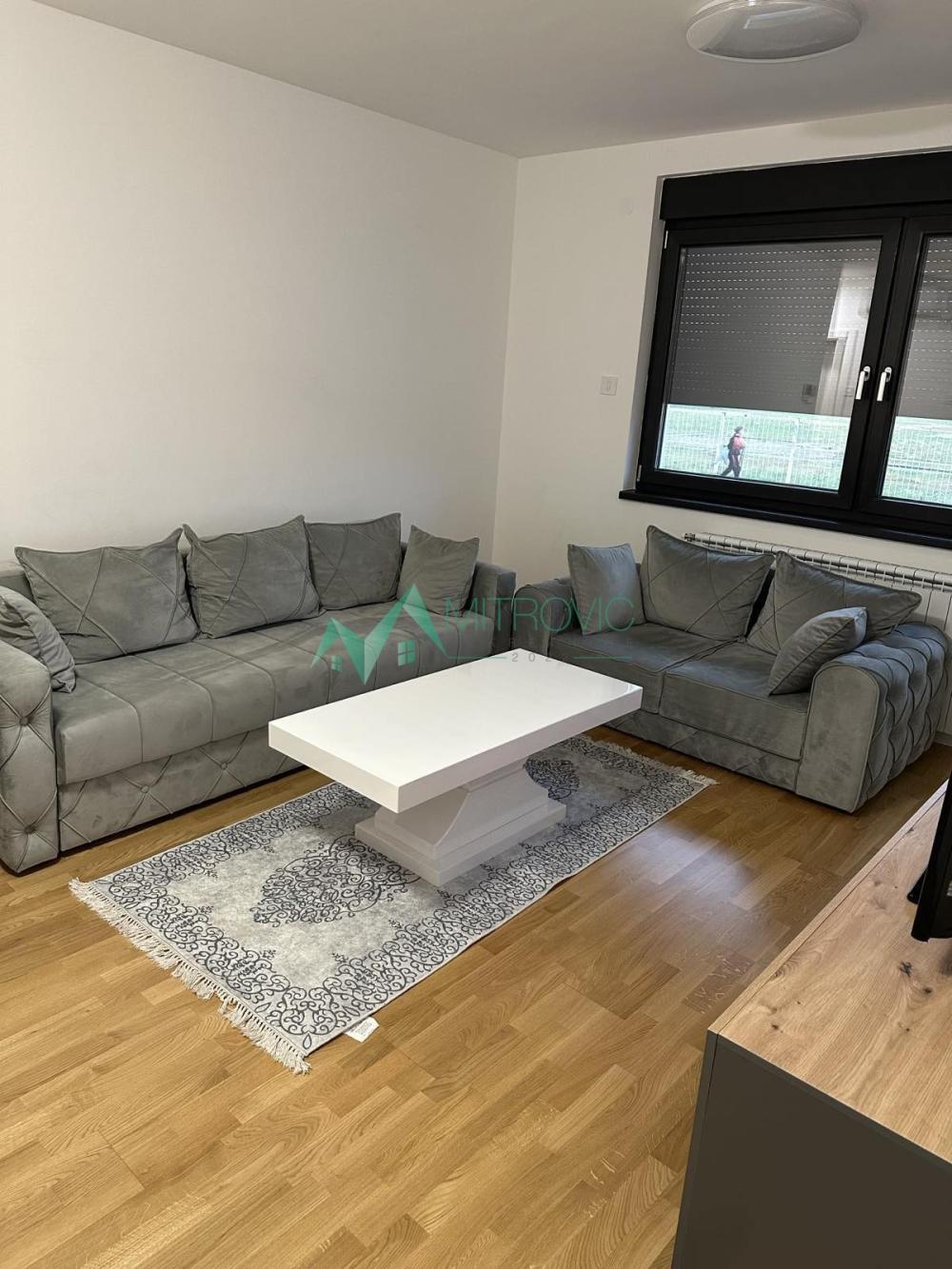 Glavna slika -Troiposoban stan za izdavanje, 71m2, 800€