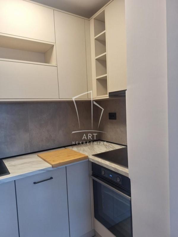 Slika 10 - Bulevar Mihajla Pupina, Jednosoban stan za izdavanje, 33m2, 800€