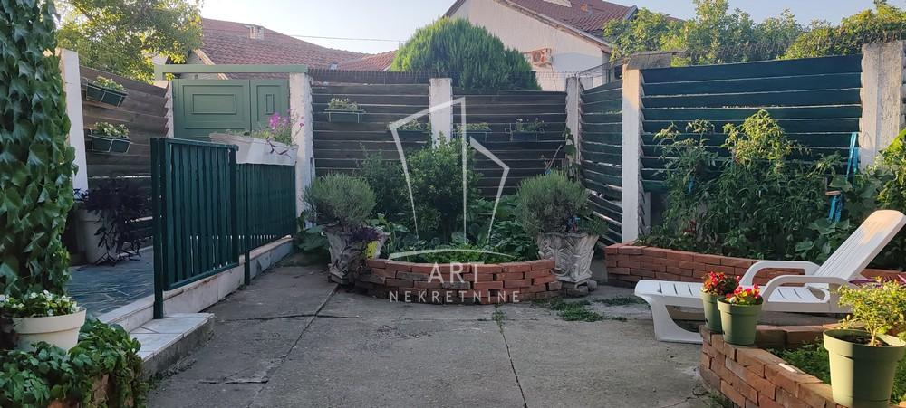 Slika 1 - Branka Miljkovića,  Kuća na prodaju, 102m2, 350.000€