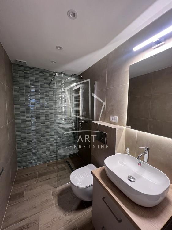 Slika 6 - Makenzijeva,  Lokal za izdavanje, 113m2, 2.000€