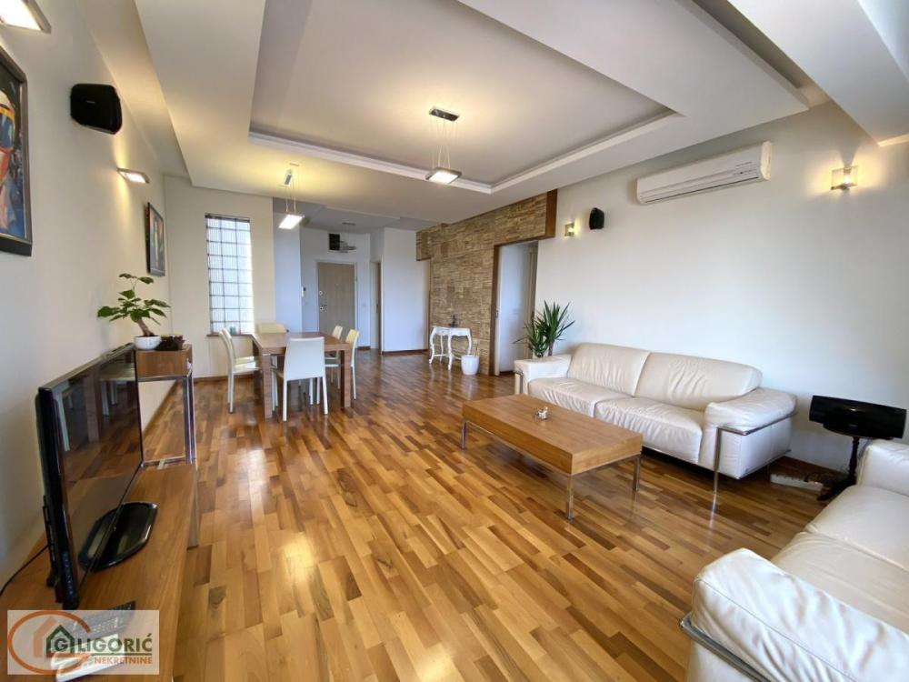 Slika 1 - Dobračina, Četvorosoban stan na prodaju, 122m2, 699.000€
