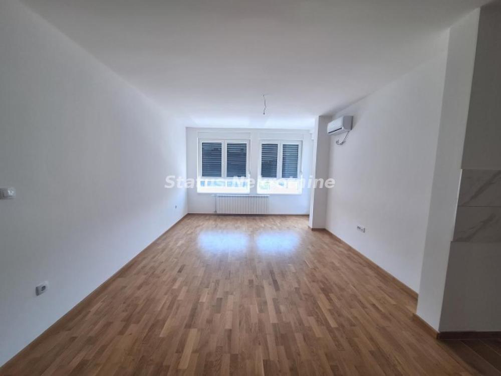 Glavna slika -Troiposoban stan za izdavanje, 90m2, 1.000€
