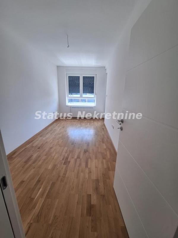 Slika 4 - Troiposoban stan za izdavanje, 90m2, 1.000€
