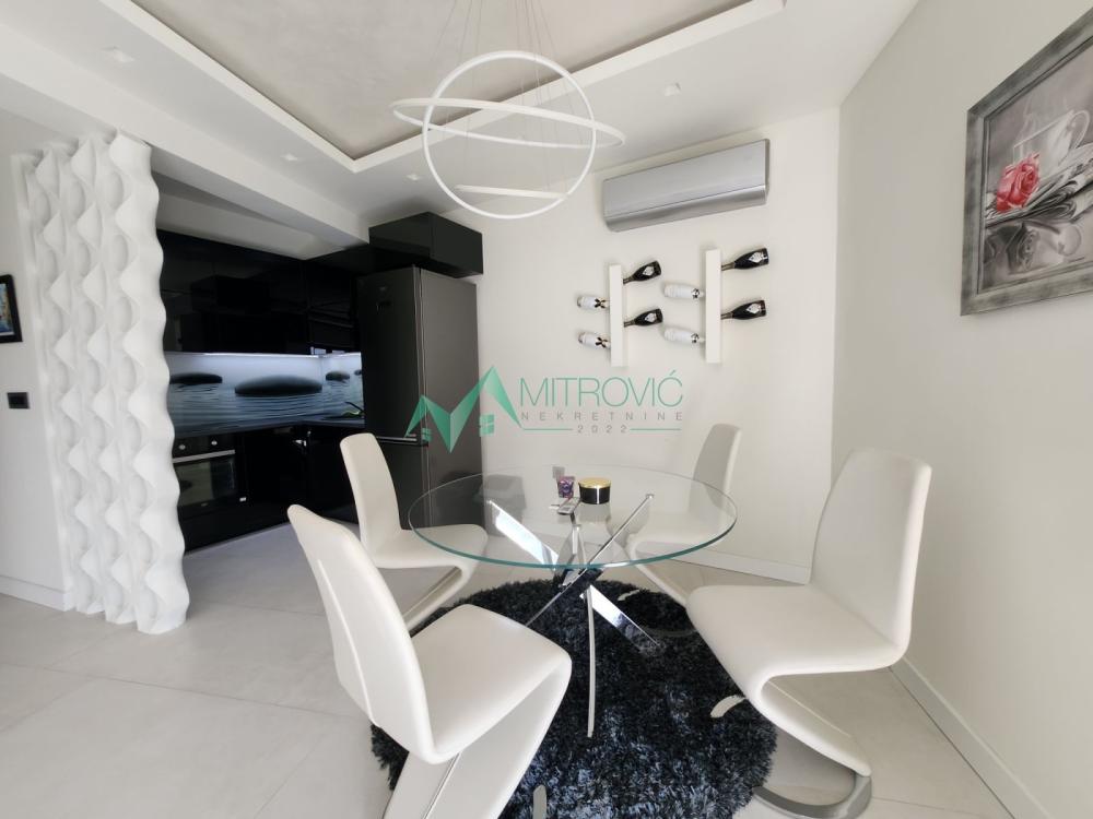 Slika 2 - Četvorosoban stan na prodaju, 140m2, 329.600€