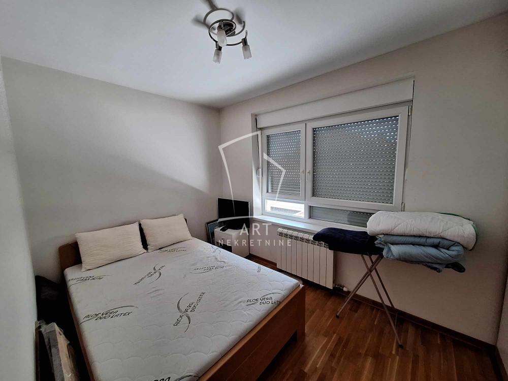 Slika 4 - Krivošijska, Trosoban stan za izdavanje, 49m2, 500€