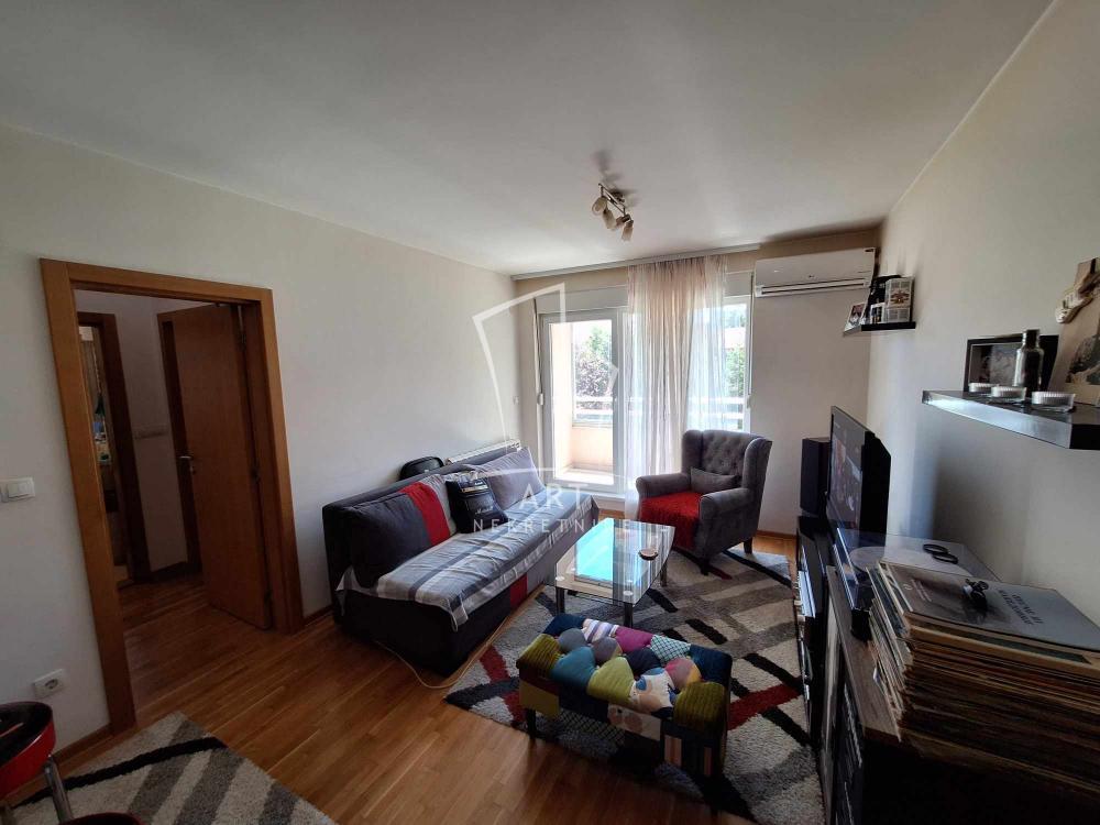 Glavna slika -Krivošijska, Trosoban stan za izdavanje, 49m2, 500€