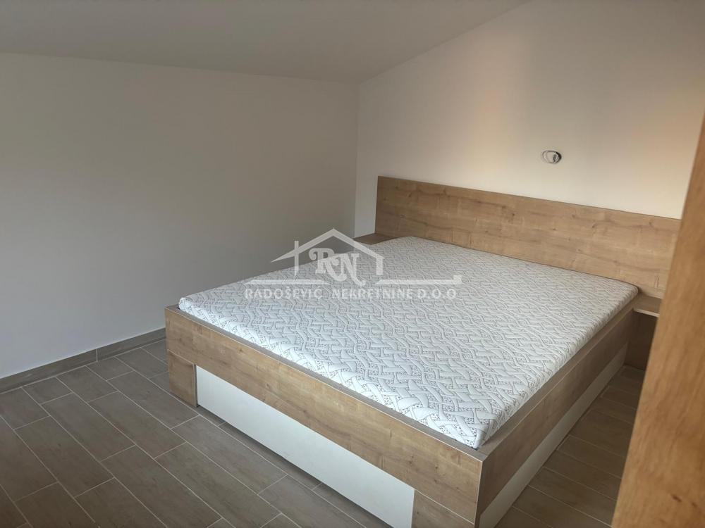 Slika 6 - Miladina Petrovića,  Kuća na prodaju, 250m2, 280.000€