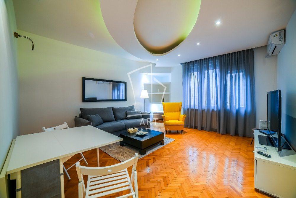 Slika 1 - Kapetan Mišina, Trosoban stan za izdavanje, 67m2, 900€