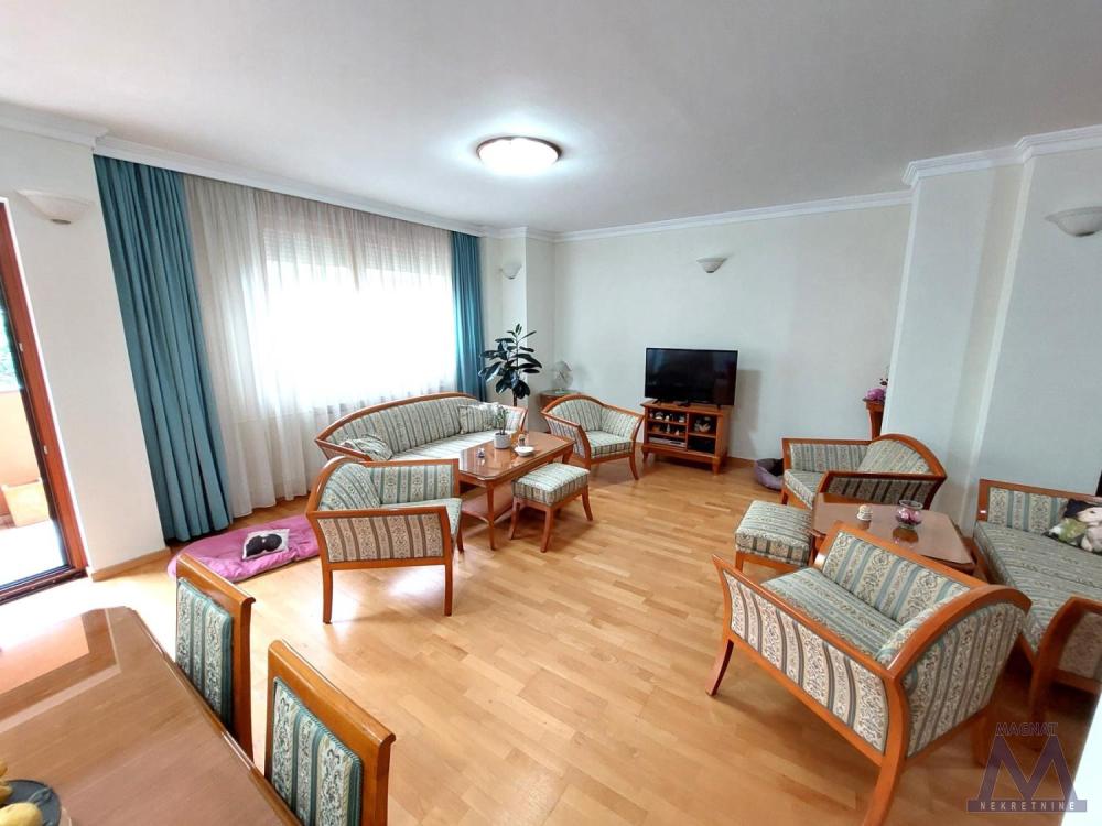 Slika 1 - Petosoban stan na prodaju, 163m2, 545.900€