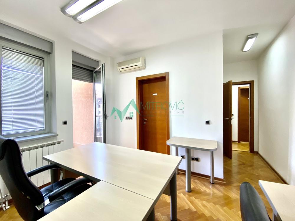 Slika 4 -  Lokal za izdavanje, 117m2, 1.170€