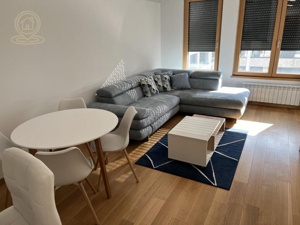 Glavna slika -Dvosoban stan za izdavanje, 55m2, 1.100€