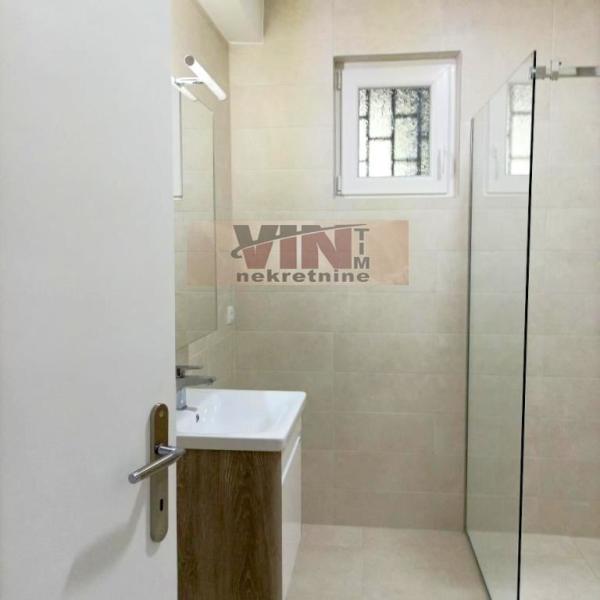 Slika 10 - HADZI DJERINA, Trosoban stan na prodaju, 69m2, 280.000€