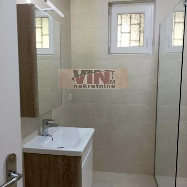 Slika 11 - HADZI DJERINA, Trosoban stan na prodaju, 69m2, 280.000€