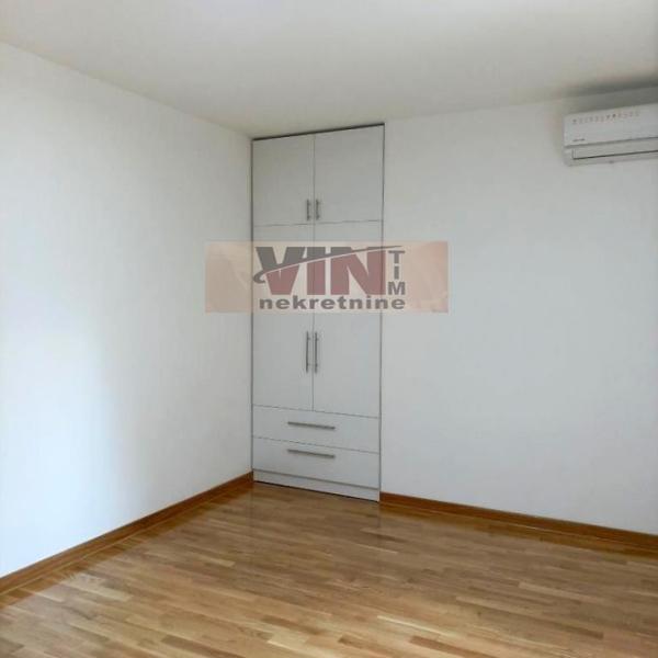 Slika 3 - HADZI DJERINA, Trosoban stan na prodaju, 69m2, 280.000€