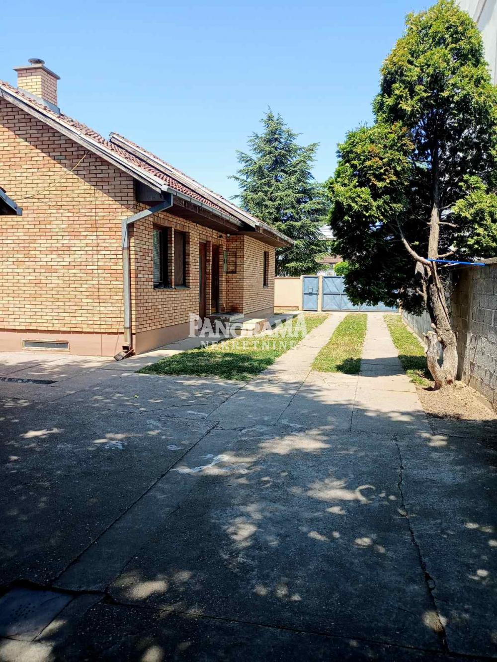 Slika 1 - Vojvođanska,  Kuća na prodaju, 231m2, 560.000€