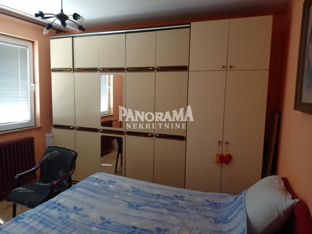 Slika 8 - Vojvođanska,  Kuća na prodaju, 231m2, 560.000€