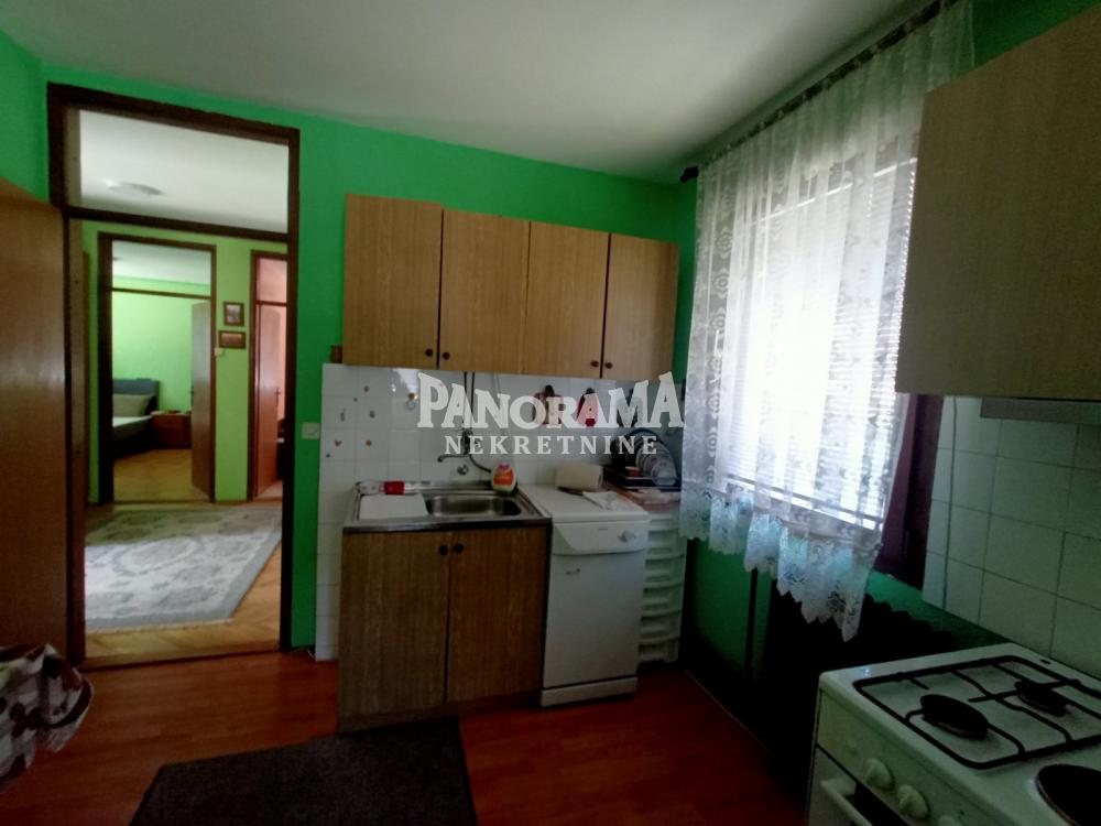 Slika 4 - Vojvođanska,  Kuća na prodaju, 231m2, 560.000€