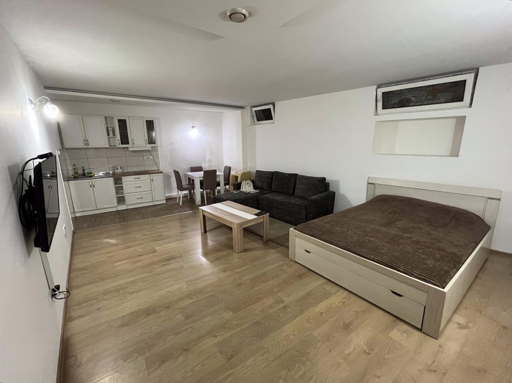 Slika 1 - Makedonska, Dvosoban stan na prodaju, 72m2, 218.000€