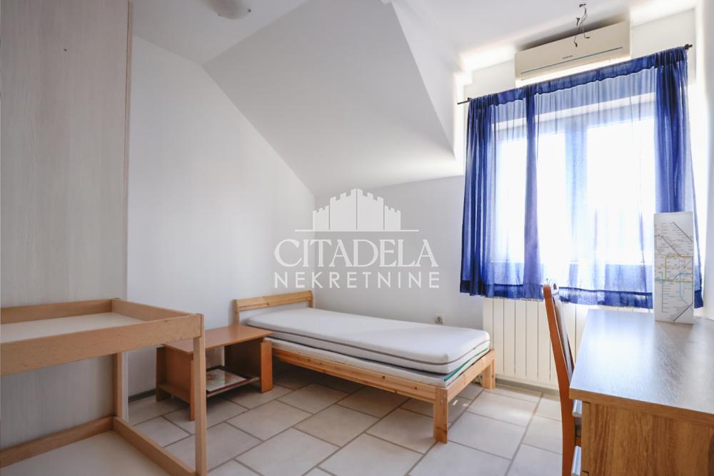 Slika 11 - Ćurčijina, Dvoiposoban stan na prodaju, 84m2, 160.000€