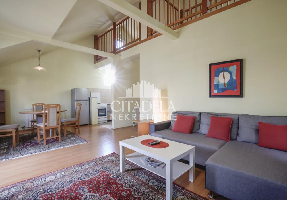 Slika 1 - Ćurčijina, Dvoiposoban stan na prodaju, 84m2, 160.000€