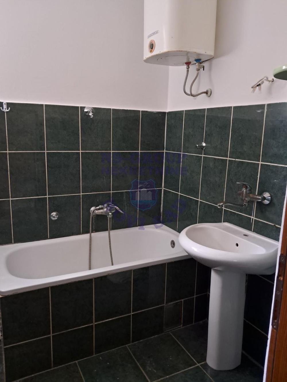 Slika 6 - Dvosoban stan za izdavanje, 46m2, 300€