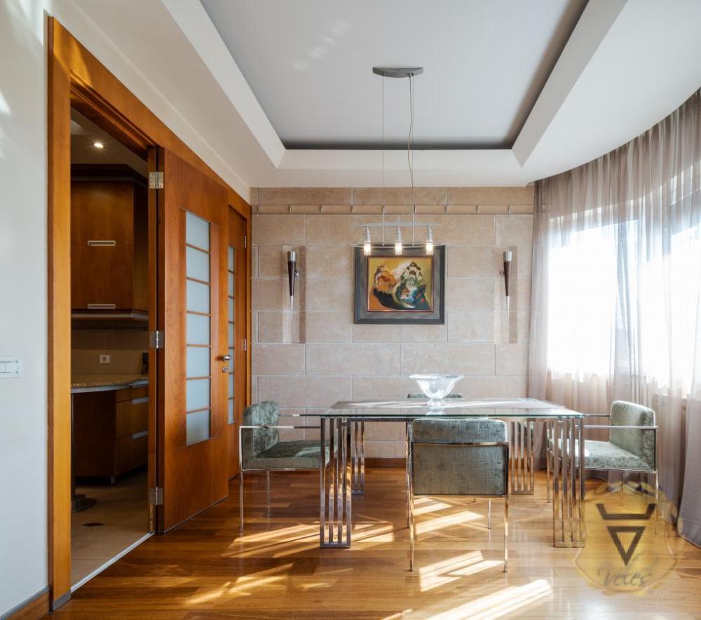 Slika 9 -  Stan na prodaju, 252m2, 699.000€