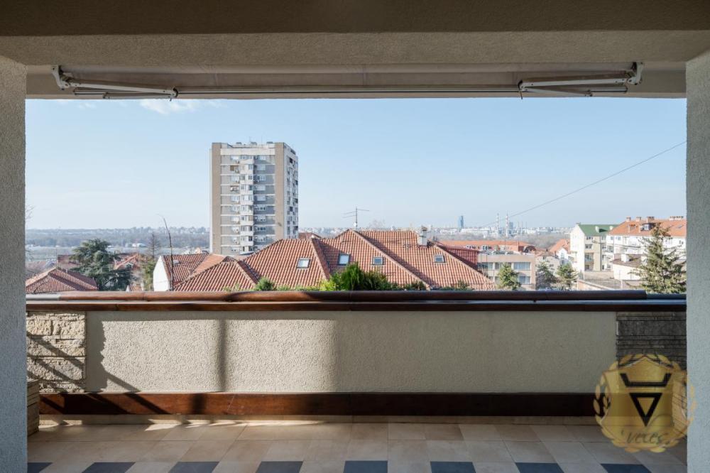 Slika 7 -  Stan na prodaju, 252m2, 699.000€