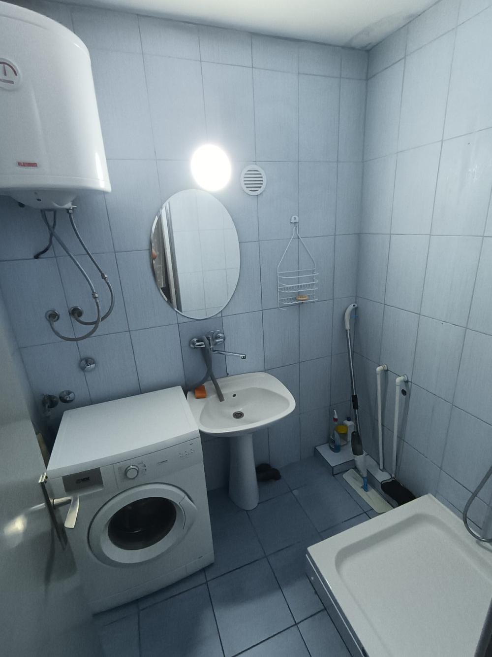 Slika 8 - Dvosoban stan za izdavanje, 48m2, 400€